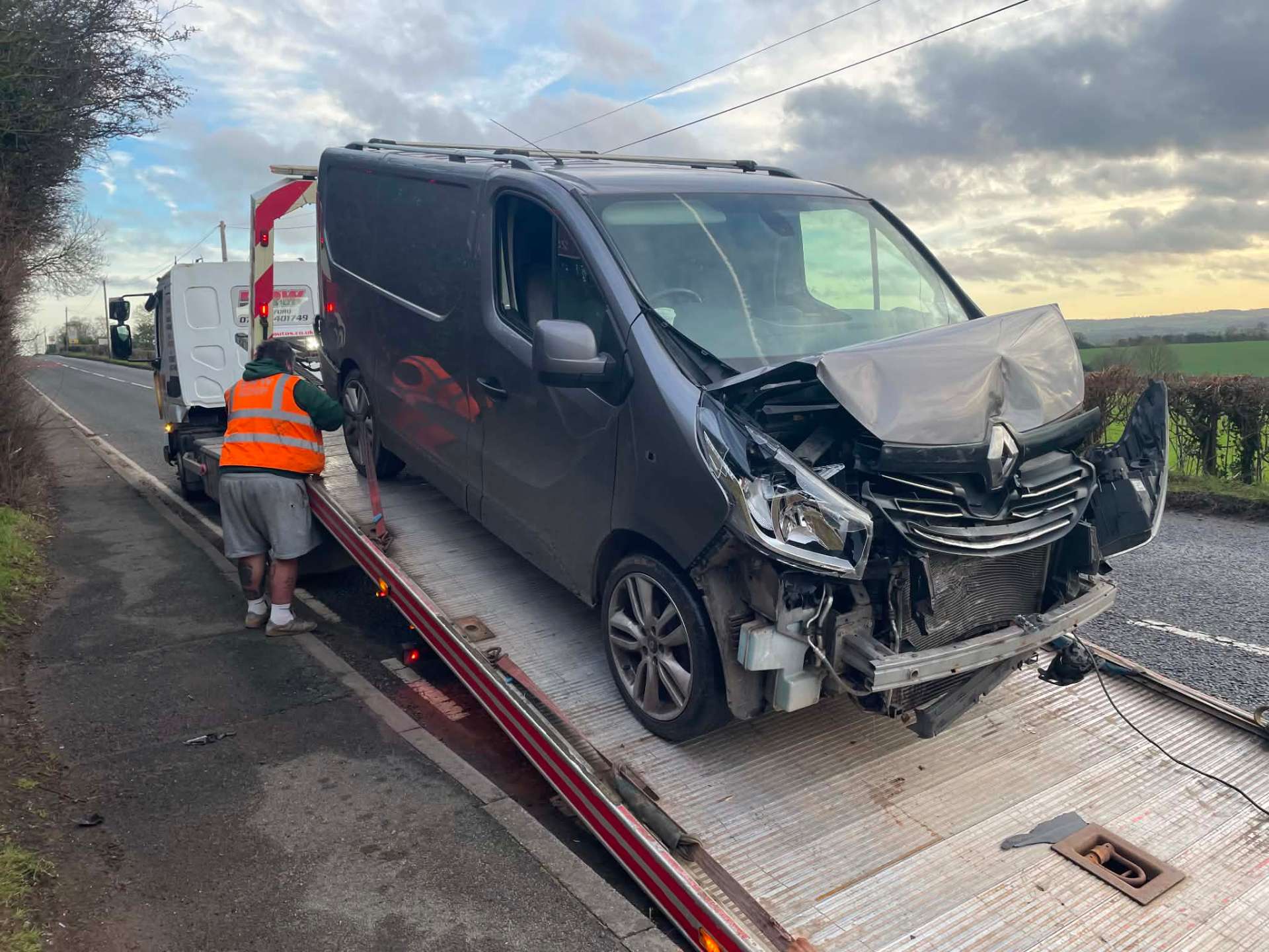 Front-end collision, Renault Trafic